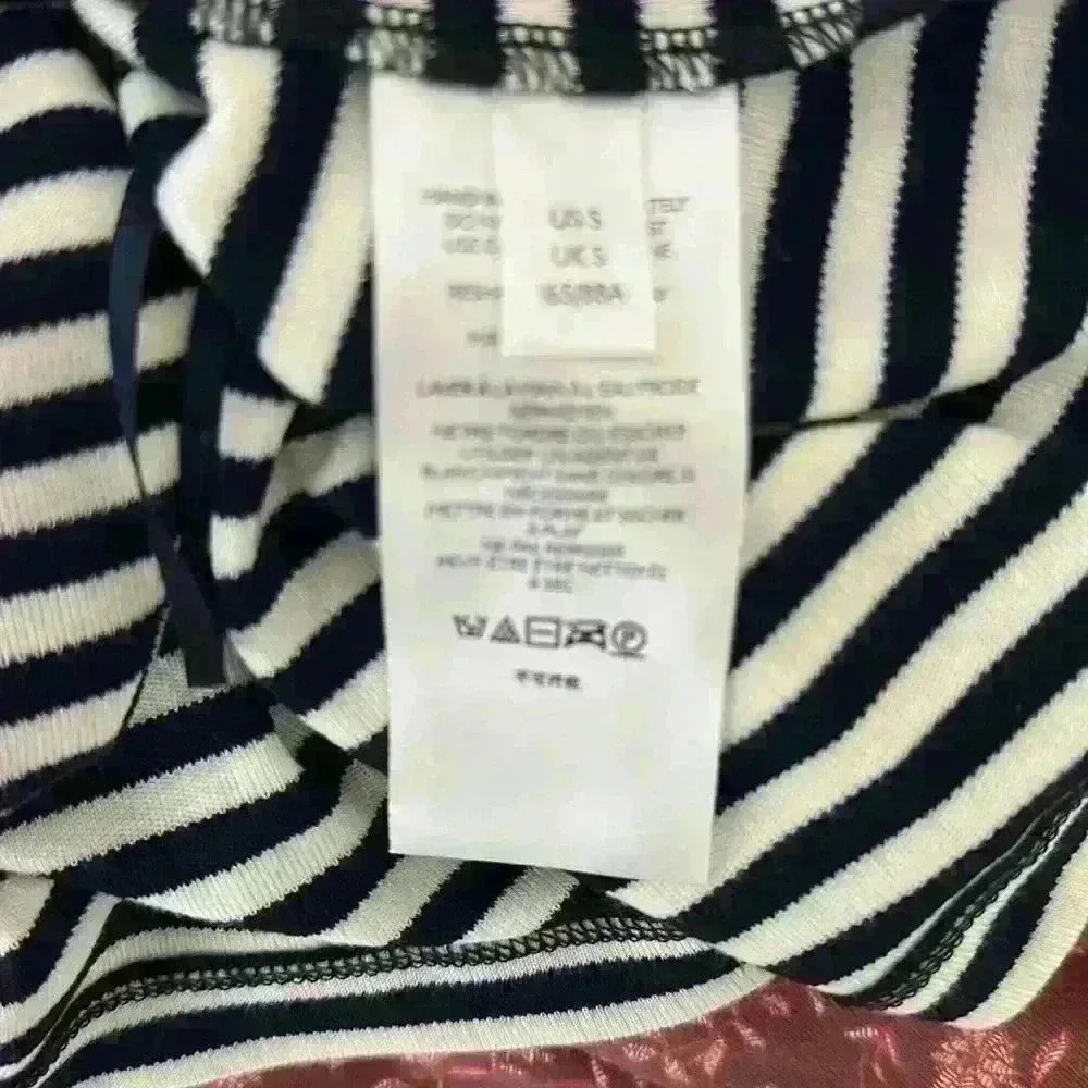 Anthropologie Maeve Knit V-Neck Racerback Striped Navy Tank Top Size small - Picture 8 of 8